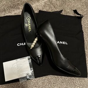 100% Authentic Chanel pearl heels